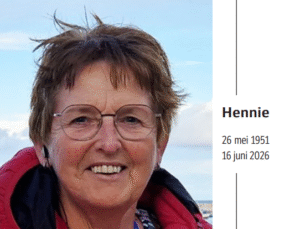 Rouwkaart Hennie Nakken